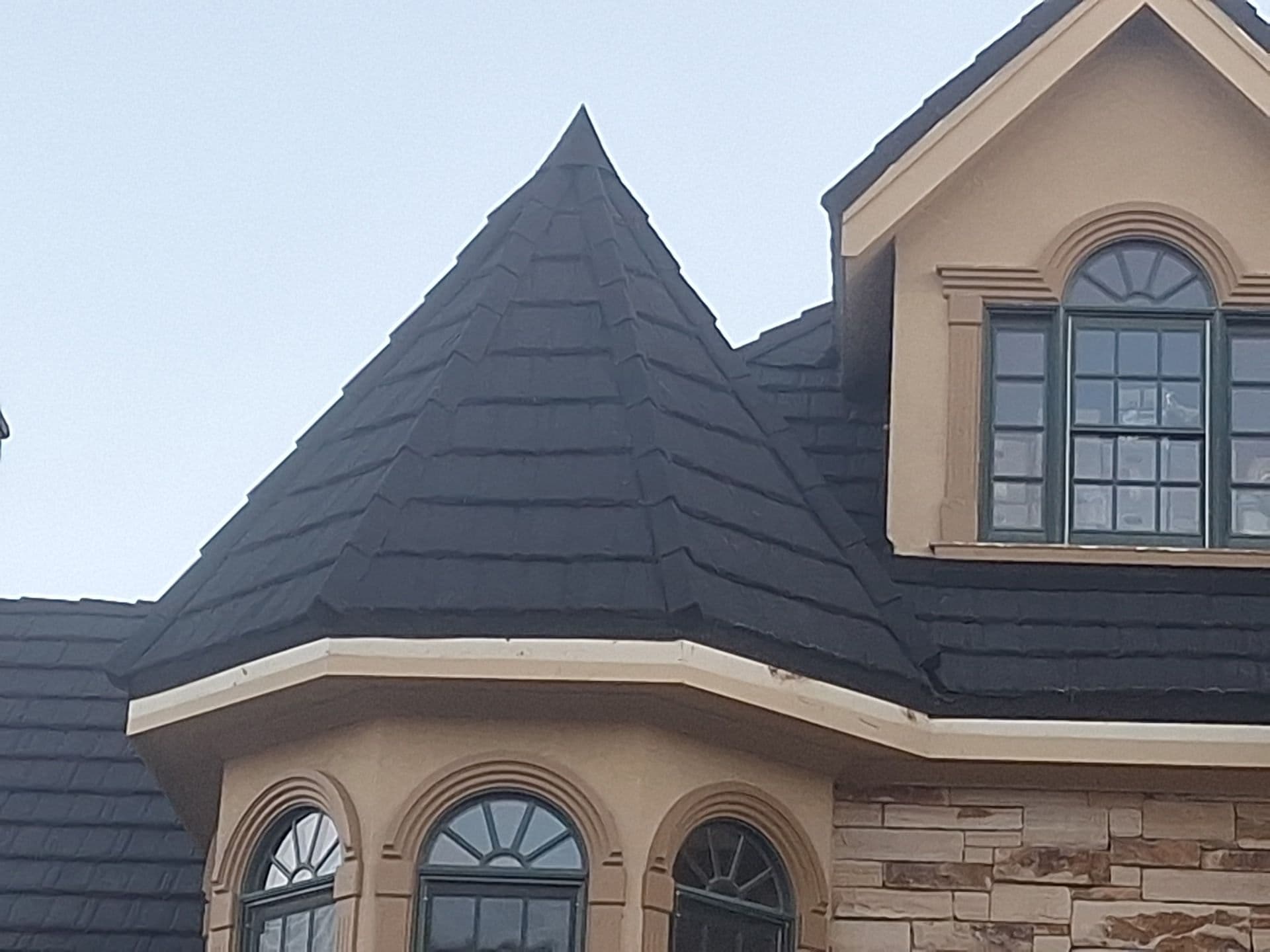 Gallery photos for Full Roof Replacement on a Large Custom Home: Image #7